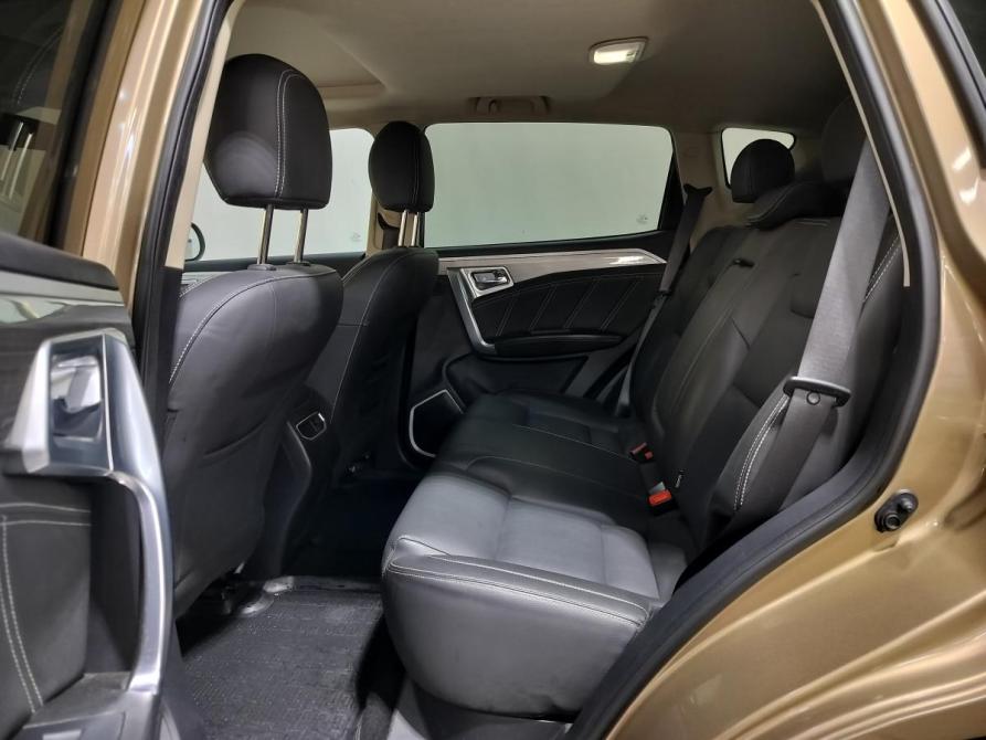 Geely Emgrand X7 I Рестайлинг 2 Санкт-Петербург  - изображение 17