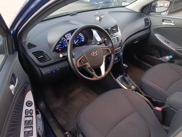 Hyundai Solaris I Рестайлинг с пробегом 2015 года, цена 749 000 рублей, 250224 км, седан, Автокод Объявления