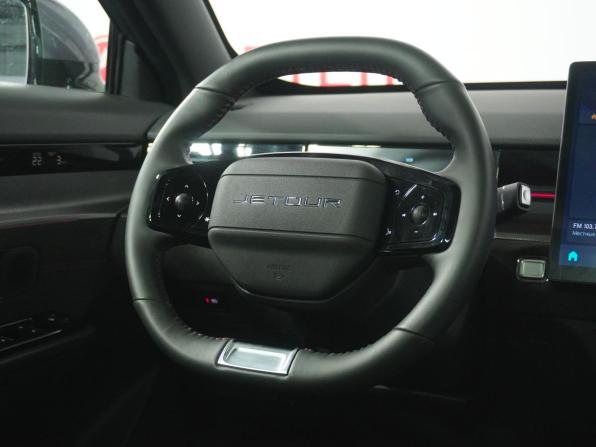 JETOUR DASHING I с пробегом 2024 года, цена 2 350 000 рублей, 14466 км, внедорожник, Автокод Объявления