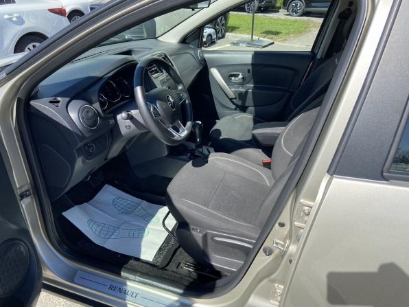 Renault Sandero II Рестайлинг с пробегом 2019 года, цена 1 235 000 рублей, 86000 км, хэтчбек, Автокод Объявления