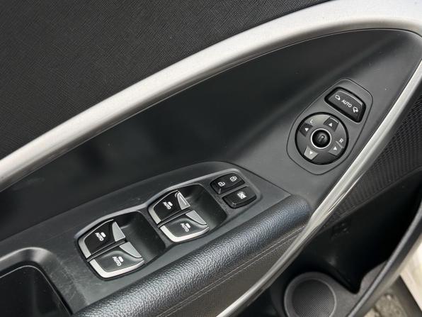 Hyundai Santa Fe III с пробегом 2013 года, цена 1 425 000 рублей, 224745 км, внедорожник, Автокод Объявления
