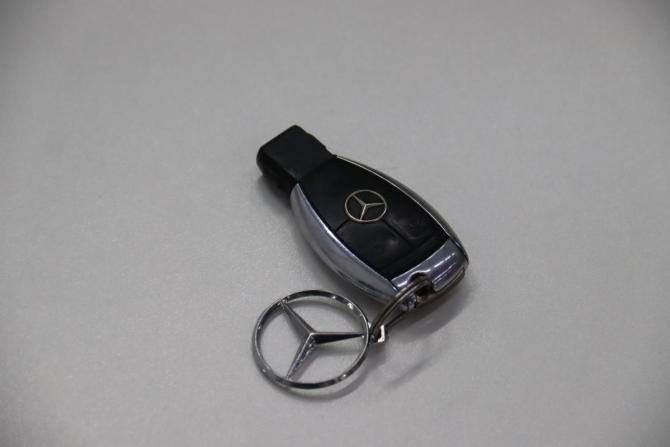 Mercedes-Benz S-Класс V (W221) с пробегом 2006 года, цена 1 950 000 рублей, 237370 км, седан, Автокод Объявления