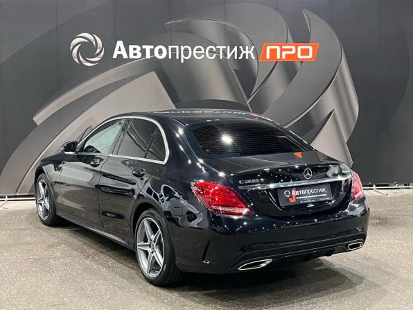 Mercedes-Benz C-Класс IV (W205) с пробегом 2018 года, цена 2 680 000 рублей, 151733 км, седан, Автокод Объявления