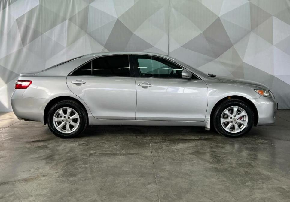 Toyota Camry VI (XV40) Рестайлинг Оренбург  - изображение 7