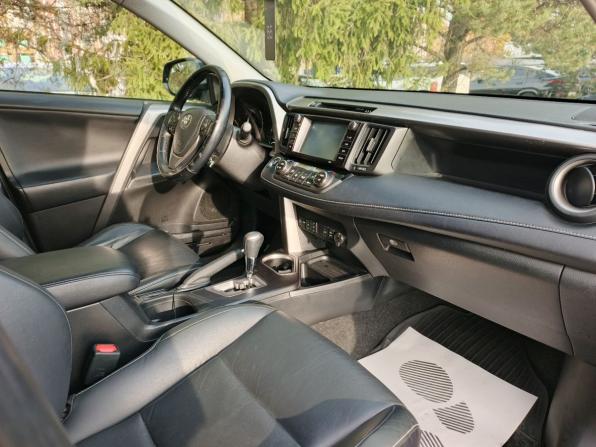 Toyota RAV4 IV (XA40) Рестайлинг с пробегом 2017 года, цена 2 069 000 рублей, 166697 км, внедорожник, Автокод Объявления