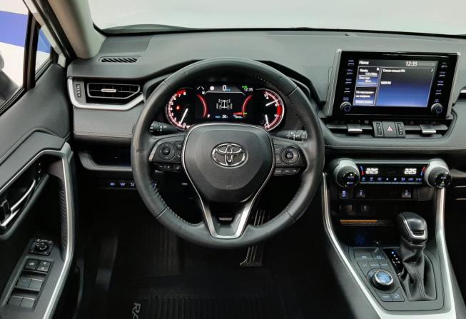 Toyota RAV4 V (XA50) с пробегом 2021 года, цена 3 990 000 рублей, 73018 км, внедорожник, Автокод Объявления