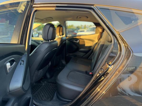 Hyundai ix35 I с пробегом 2011 года, цена 1 450 000 рублей, 131835 км, внедорожник, Автокод Объявления
