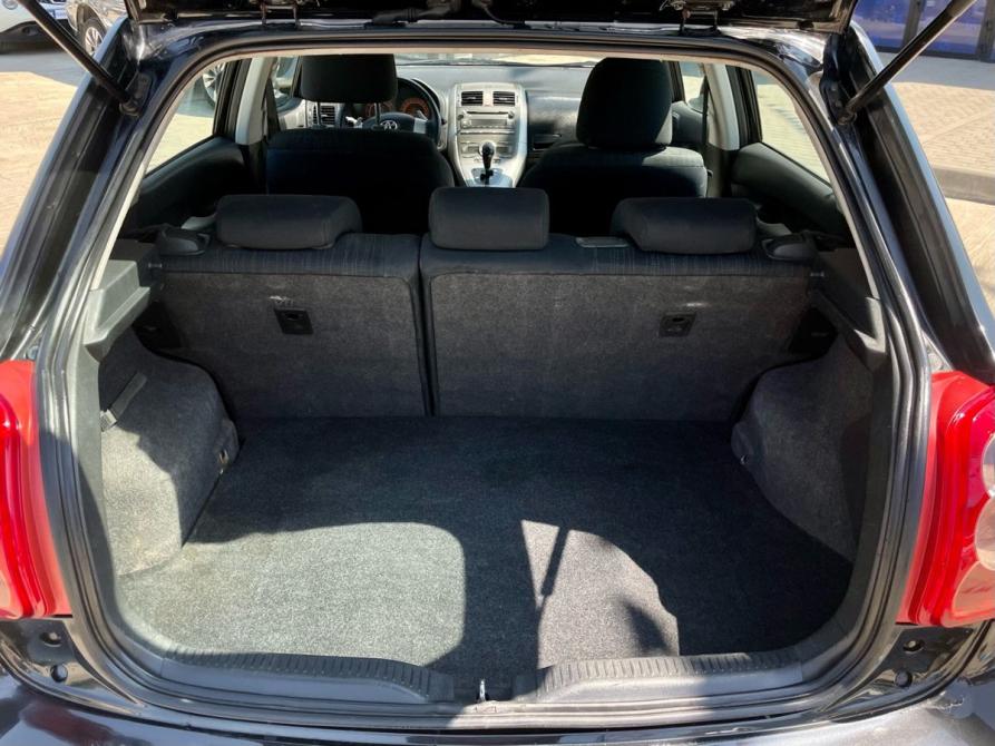 Toyota Auris I Краснодар  - изображение 6