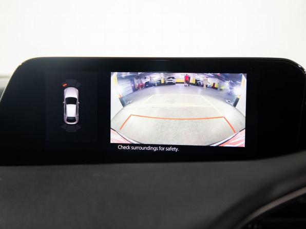 Mazda 3 IV (BP) с пробегом 2021 года, цена 1 658 500 рублей, 86837 км, хэтчбек, Автокод Объявления