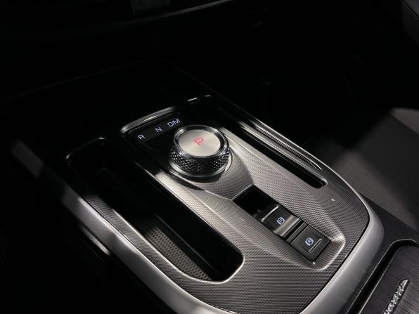 Haval Jolion I Рестайлинг с пробегом 2024 года, цена 2 225 000 рублей, 29005 км, внедорожник, Автокод Объявления