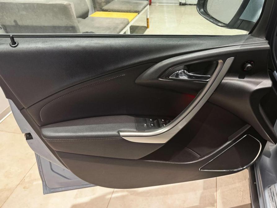 Opel Astra J Екатеринбург  - изображение 12
