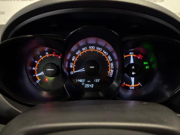 Lada (ВАЗ) Vesta I с пробегом 2021 года, цена 949 000 рублей, 112000 км, седан, Автокод Объявления