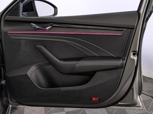 Skoda Octavia IV (A8) с пробегом 2023 года, цена 2 855 000 рублей, 59026 км, лифтбек, Автокод Объявления