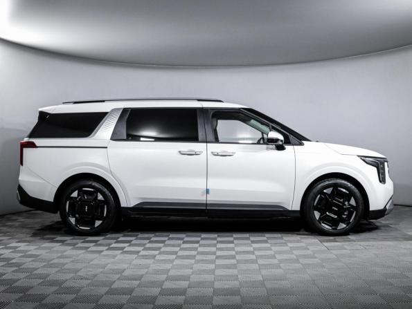 Kia Carnival IV Рестайлинг с пробегом 2024 года, цена 5 395 500 рублей, 20996 км, минивэн, Автокод Объявления