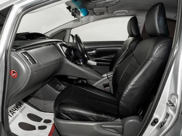 Toyota Prius III (XW30) с пробегом 2011 года, цена 900 000 рублей, 281102 км, лифтбек, Автокод Объявления