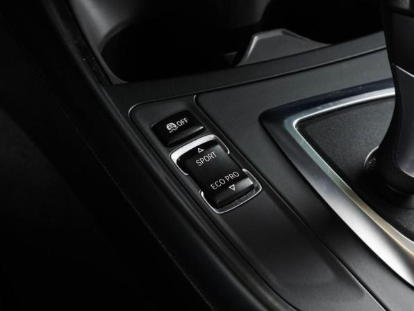 BMW 1 серии II (F20/F21) с пробегом 2011 года, цена 1 089 000 рублей, 106405 км, хэтчбек, Автокод Объявления