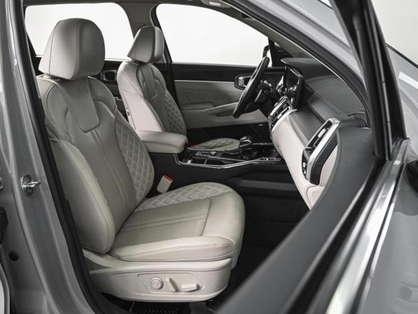 Kia Sorento IV с пробегом 2022 года, цена 3 641 000 рублей, 68248 км, внедорожник, Автокод Объявления