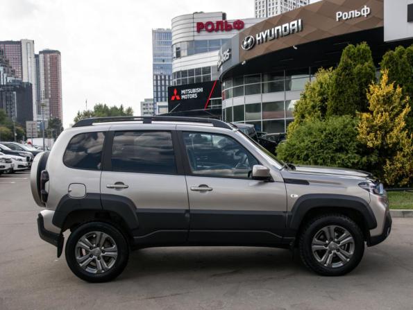 Lada (ВАЗ) Niva Travel I с пробегом 2021 года, цена 1 055 000 рублей, 61617 км, внедорожник, Автокод Объявления