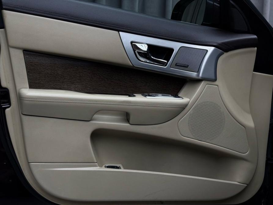Jaguar XF I Рестайлинг Ижевск  - изображение 27