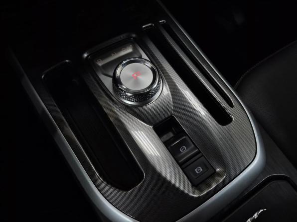 Haval Jolion I Рестайлинг с пробегом 2024 года, цена 2 120 000 рублей, 31080 км, внедорожник, Автокод Объявления