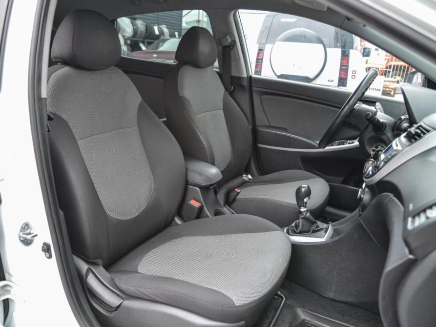 Hyundai Solaris I Курган  - изображение 7