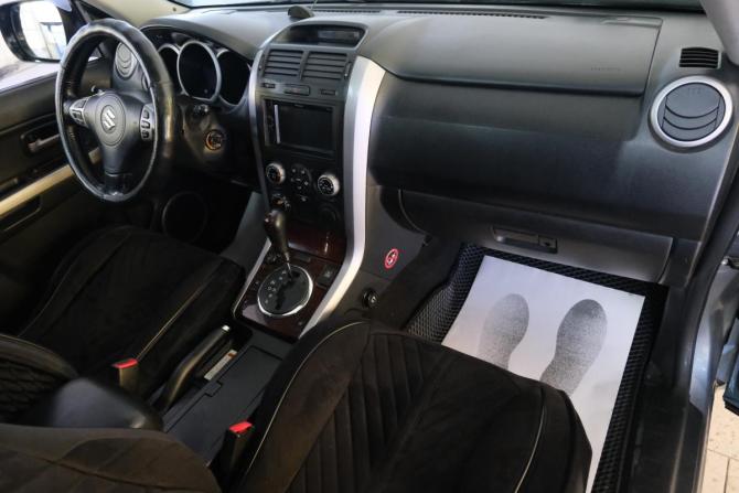 Suzuki Grand Vitara II с пробегом 2006 года, цена 869 000 рублей, 236000 км, внедорожник, Автокод Объявления