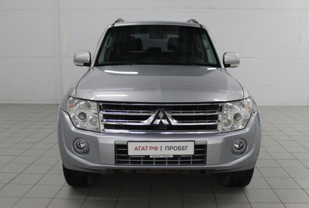 Mitsubishi Pajero IV Рестайлинг 1 Астрахань  - изображение 2