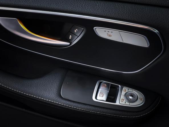 Mercedes-Benz V-Класс III (W447) с пробегом 2014 года, цена 2 800 000 рублей, 138100 км, минивэн, Автокод Объявления