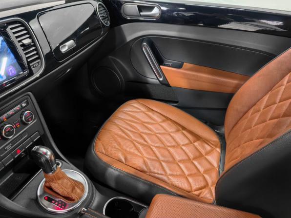 Volkswagen Beetle II (A5) с пробегом 2013 года, цена 1 140 000 рублей, 150000 км, хэтчбек, Автокод Объявления