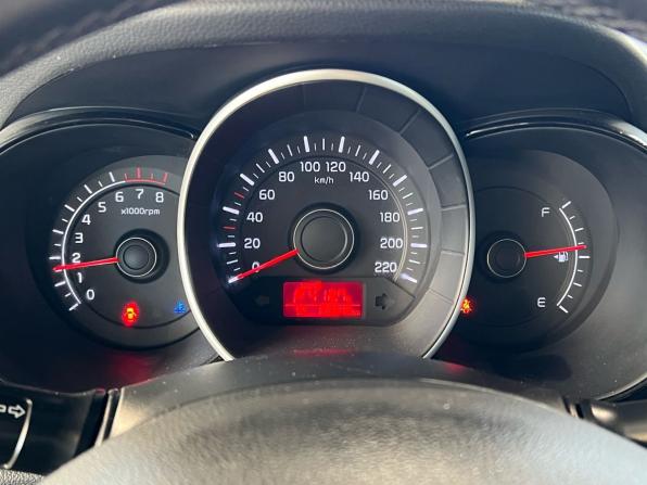 Kia Rio III Рестайлинг с пробегом 2015 года, цена 1 230 000 рублей, 103642 км, седан, Автокод Объявления