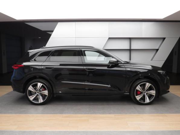 Audi Q5 III с пробегом 2026 года, цена 7 095 000 рублей, 15 км, внедорожник, Автокод Объявления
