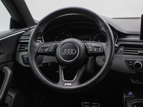 Audi A5 II (F5) с пробегом 2017 года, цена 2 740 000 рублей, 176637 км, лифтбек, Автокод Объявления