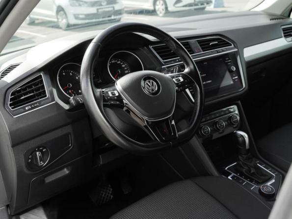 Volkswagen Tiguan II с пробегом 2020 года, цена 2 090 000 рублей, 214582 км, внедорожник, Автокод Объявления