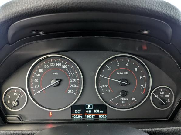 BMW 3 серии VI (F3x) Рестайлинг с пробегом 2018 года, цена 2 535 000 рублей, 166100 км, седан, Автокод Объявления