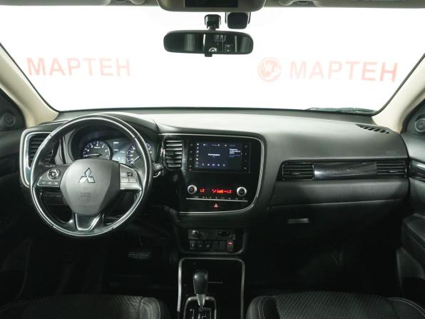 Mitsubishi Outlander III Рестайлинг 3 с пробегом 2020 года, цена 1 789 000 рублей, 201504 км, внедорожник, Автокод Объявления