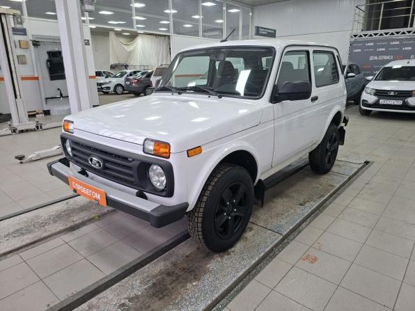 Lada (ВАЗ) Niva Legend с пробегом 2024 года, цена 979 000 рублей, 10000 км, внедорожник, Автокод Объявления