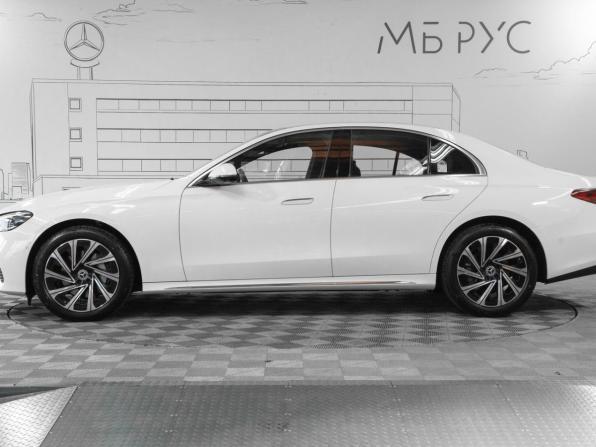 Новый Mercedes-Benz E-Класс VI (W214 S214) 2025 года, цена 10 573 000 рублей, седан, Автокод Объявления