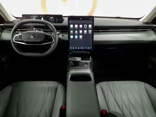 Changan Lamore с пробегом 2023 года, цена 1 899 000 рублей, 41100 км, седан, Автокод Объявления