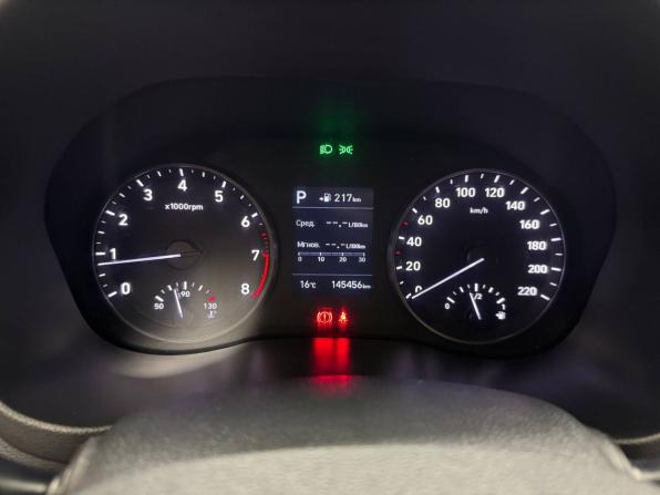 Hyundai Solaris II с пробегом 2017 года, цена 1 350 000 рублей, 145206 км, седан, Автокод Объявления