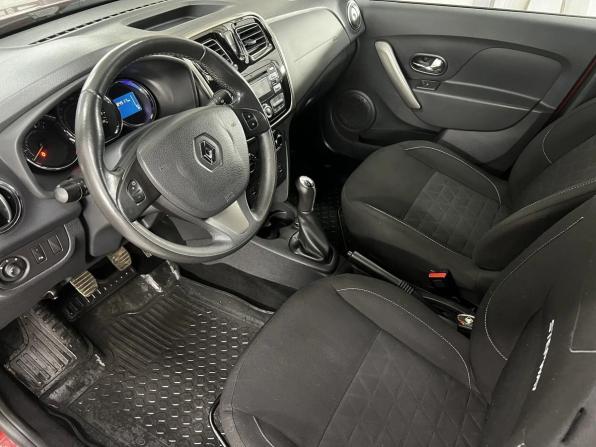 Renault Sandero II с пробегом 2016 года, цена 999 000 рублей, 84512 км, хэтчбек, Автокод Объявления