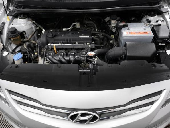 Hyundai Solaris I Рестайлинг с пробегом 2015 года, цена 1 100 000 рублей, 133049 км, седан, Автокод Объявления