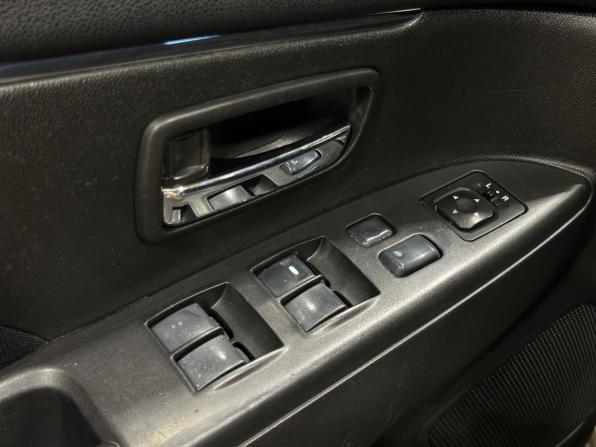 Mitsubishi ASX I Рестайлинг с пробегом 2013 года, цена 1 140 000 рублей, 248366 км, внедорожник, Автокод Объявления