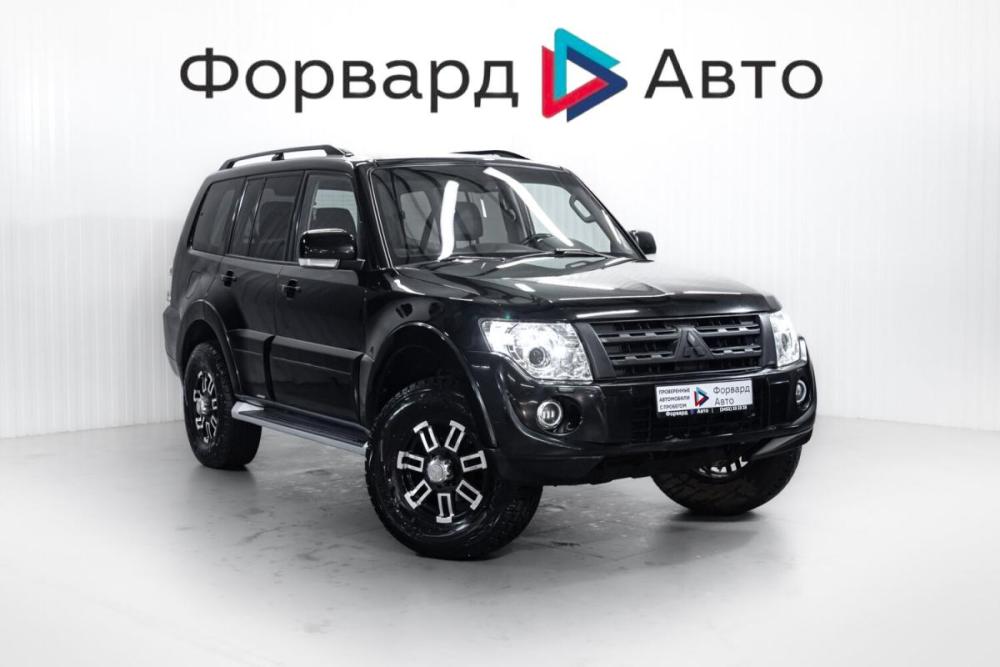 Mitsubishi Pajero IV Рестайлинг 1 Тюмень  - изображение 1