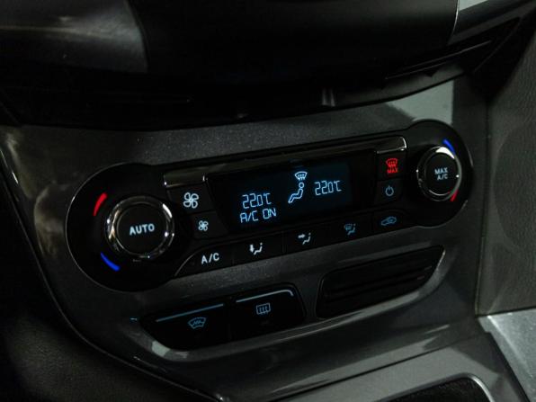 Ford Focus III с пробегом 2014 года, цена 599 585 рублей, 234678 км, хэтчбек, Автокод Объявления