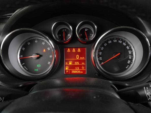 Opel Insignia I с пробегом 2012 года, цена 999 000 рублей, 250434 км, универсал, Автокод Объявления