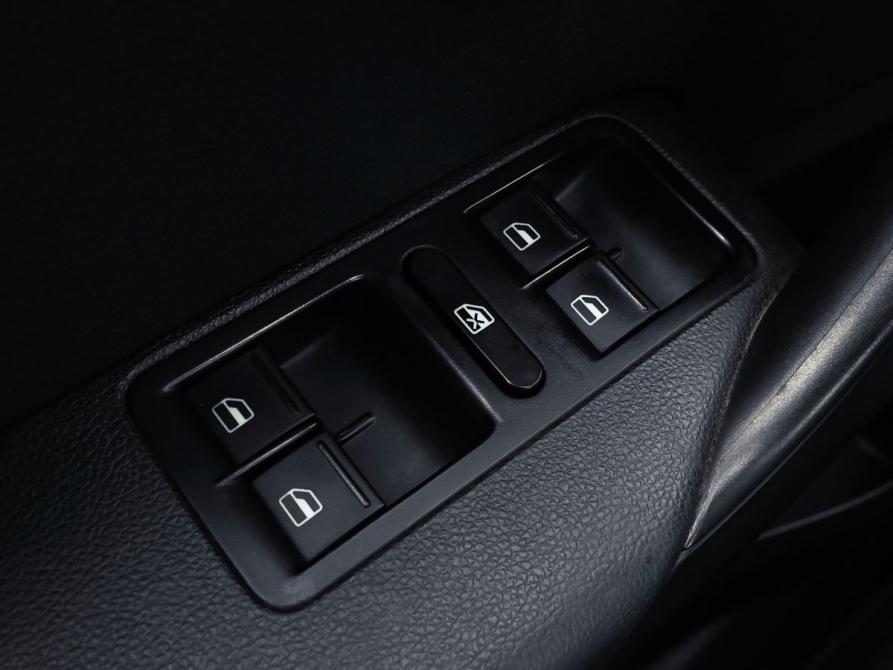 Volkswagen Polo V Рестайлинг Екатеринбург  - изображение 4