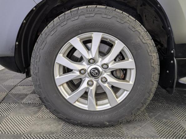 Toyota Land Cruiser 200 Series Рестайлинг 2 с пробегом 2018 года, цена 5 880 000 рублей, 233750 км, внедорожник, Автокод Объявления