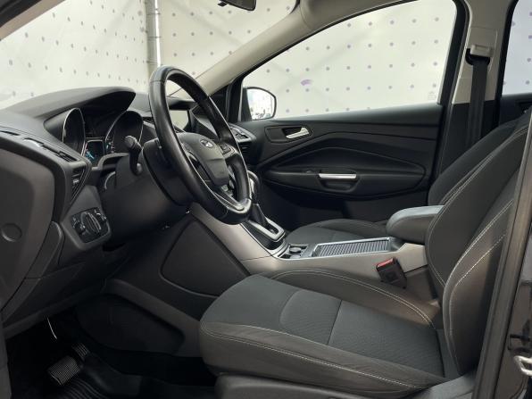 Ford Kuga II Рестайлинг с пробегом 2017 года, цена 1 770 000 рублей, 155546 км, внедорожник, Автокод Объявления