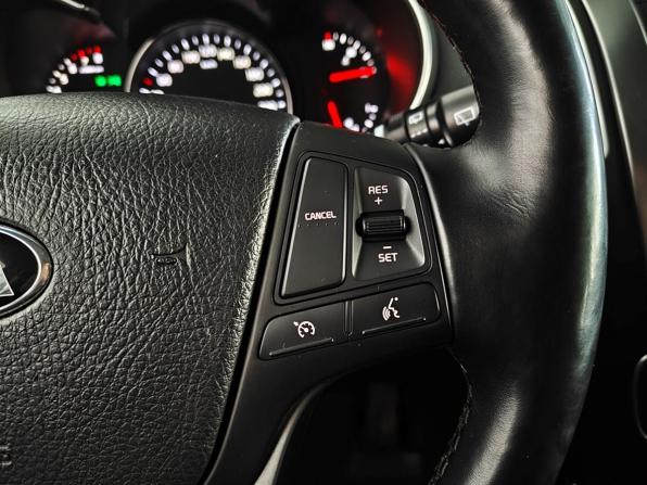 Kia Sorento II Рестайлинг с пробегом 2018 года, цена 2 170 000 рублей, 100753 км, внедорожник, Автокод Объявления
