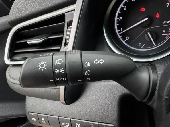 Toyota Camry VIII (XV70) с пробегом 2020 года, цена 2 675 000 рублей, 155143 км, седан, Автокод Объявления